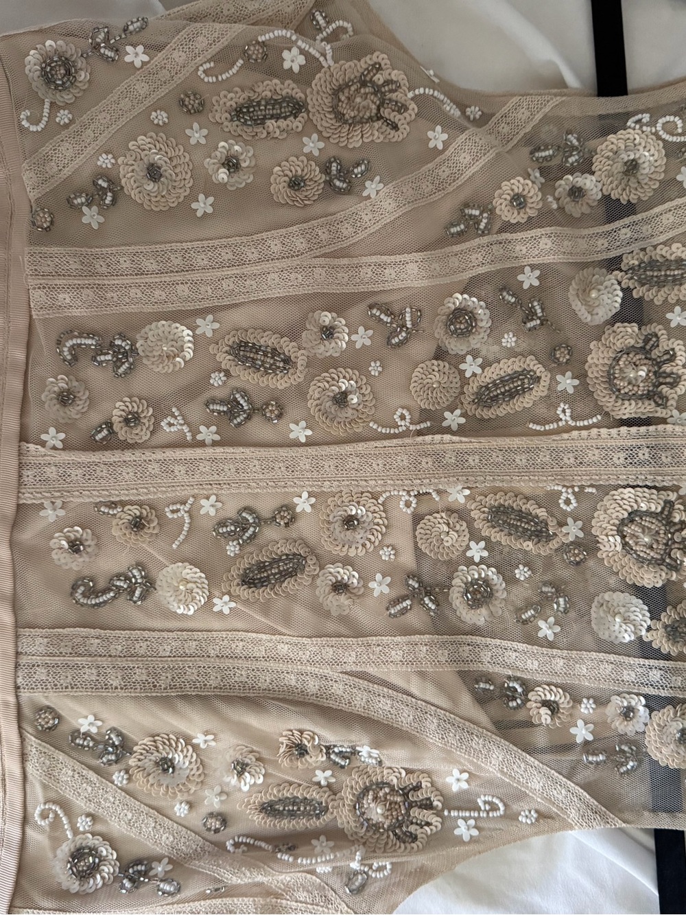 Ladies Embellished Tulle Party Dress - Blush…says size 10 but fits more like 8 - Picture 6 of 11